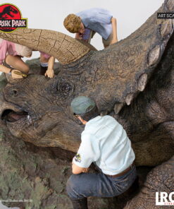 Triceratops Diorama Deluxe Art Scale 1/10 – Jurassic Park - Image 8