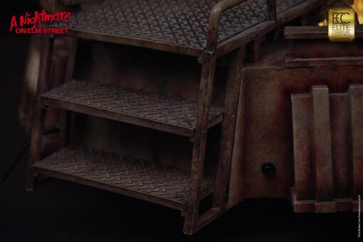 FREDDY KRUEGER 1:3 MAQUETTE BY ECC & CINEMAQUETTE - Image 21