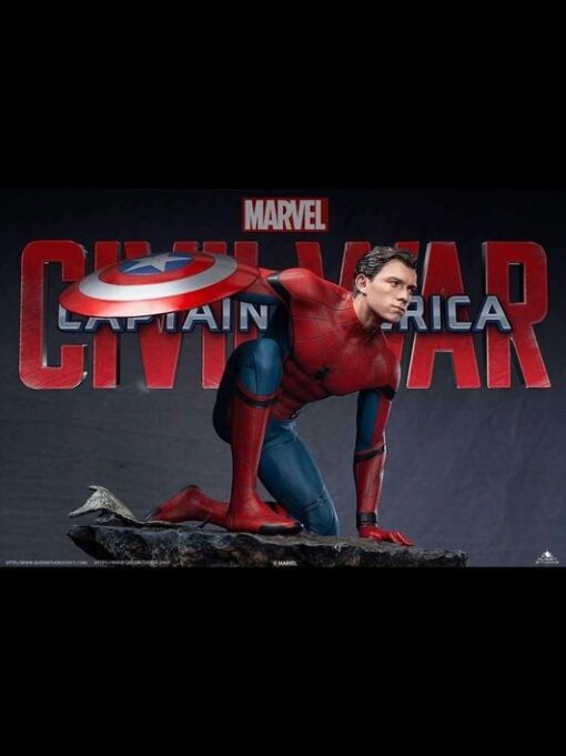 MARVEL Spider-Man 1/4 Scale Captain America: Civil War Statue PREMIUM EDITION - Image 3
