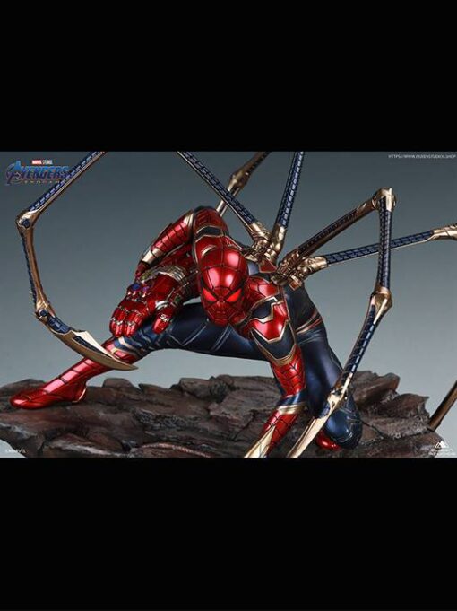 QUEEN STUDIOS Iron Spider-Man 1/4 Scale Statue - DELUXE EDITION - Image 17