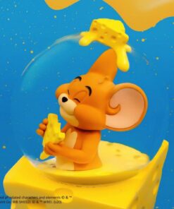 Alternative view of Tom and Jerry – Cheese Snow Globe By Soap Studio