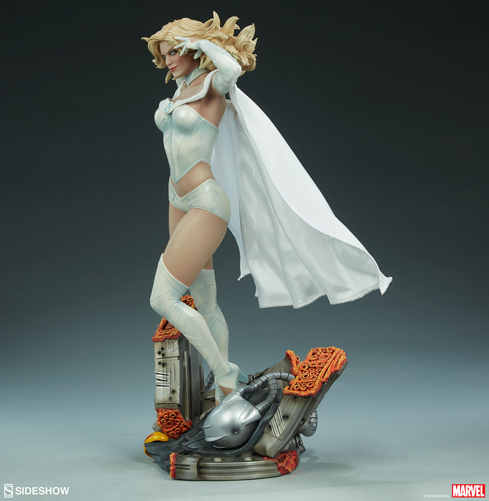 Emma Frost Premium Format™ Figure by Sideshow Collectibles COLLECTOR EDITION LIMITED EDITION - Image 5