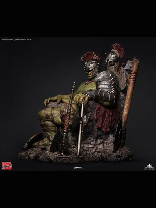 QUEEN STUDIOS Green Scar Hulk 1/4 Statue (Marvel Comics) Premium edition - Image 9