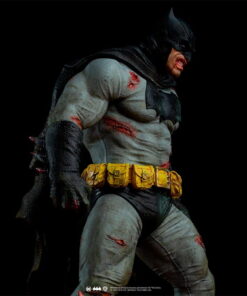 Batman The Dark Knight Returns 1/6 Diorama – DC Comics - Image 9