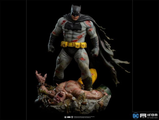 Batman The Dark Knight Returns 1/6 Diorama – DC Comics - Image 8