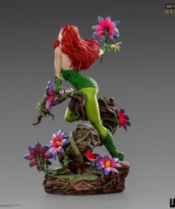POISON IVY 1:10 SCALE STATUE BY IRON STUDIOS - Image 3