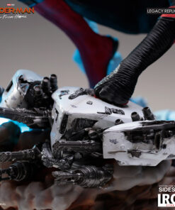 SPIDER-MAN LEGACY 1/4 SCALE STATUE BY IRON STUDIOS FAR FROM HOME - Image 10
