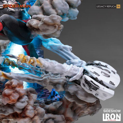 SPIDER-MAN LEGACY 1/4 SCALE STATUE BY IRON STUDIOS FAR FROM HOME - Image 13