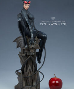 Catwoman Premium Format™ Figure by Sideshow Collectibles COLLECTOR EDITION LIMITED EDITION