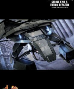 The Bat with Batman, Selena Kyle & Fusion Reactor