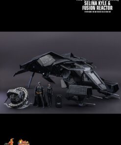 The Bat with Batman, Selena Kyle & Fusion Reactor - Image 8