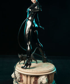 Catwoman Premium Format™ Figure by Sideshow Collectibles EXCLUSIVE LIMITED EDITION Limited Edition: 2000