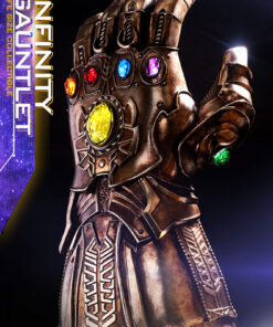 Alternative view of Infinity Gauntlet Prop Replica by Hot Toys