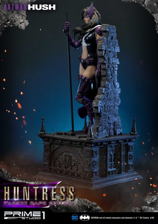 Batman: Hush (Comics) Huntress Fabric Cape Limited Edition 500 - Prime1Studios - Image 10