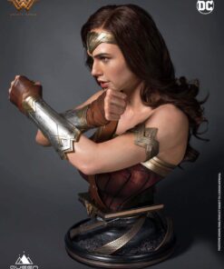 Wonder Woman 1:1 Lifesize Bust by Queen Studios - Image 3
