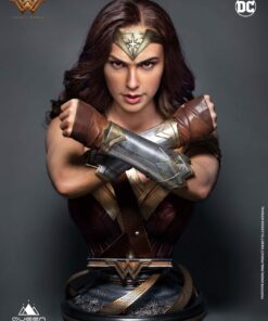 Wonder Woman 1:1 Lifesize Bust by Queen Studios - Image 5