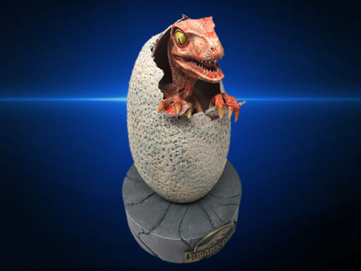 Jurassic Park Raptor Hatchling 1/1 Scale Replica - Image 2