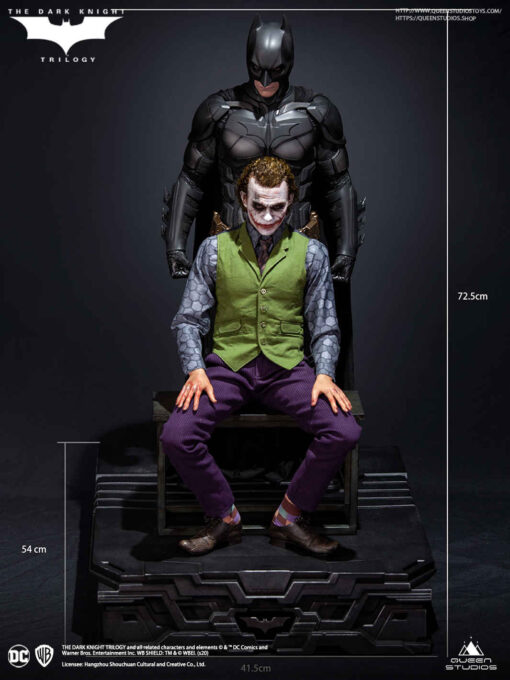 QUEEN STUDIOS The Dark Knight 1:3 Scale Batman PREMIUM Edition - Image 8
