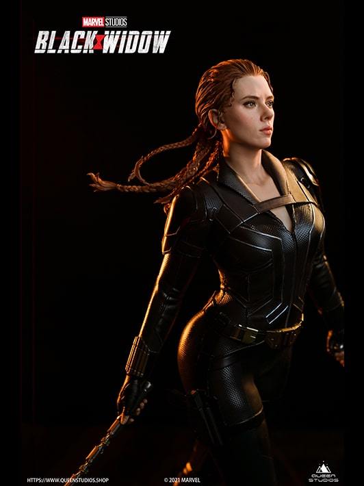 Black Widow 1/4 Statue By Queen Studios - Image 2
