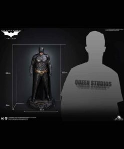 Alternative view of QUEEN STUDIOS The Dark Knight 1:3 Scale Batman PREMIUM Edition