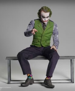 Joker (Heath Ledger) 1:6 Collectible Action Figure  - Premium (2 figures) - Image 11