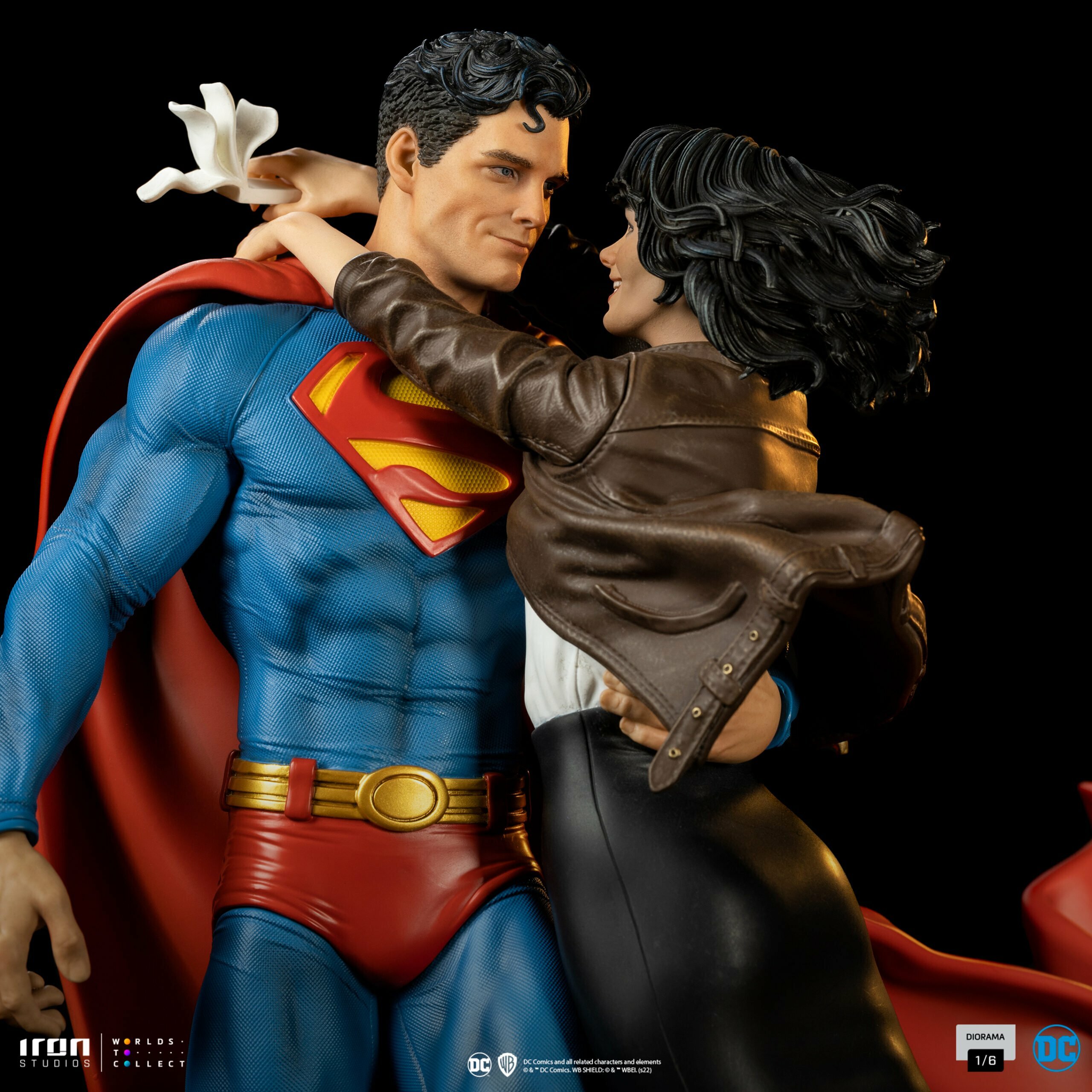 SUPERMAN AND LOIS LANE DC COMICS 1/6 DIORAMA SCALE - IRON STUDIOS - Image 16