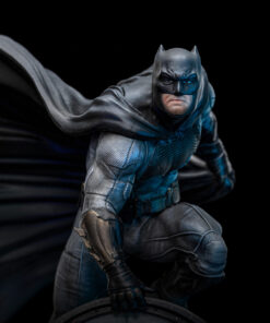 Statue Batman on Batsignal (Deluxe) - Zack Snyder`s Justice League - Art Scale 1/10 - Iron Studios - Image 5