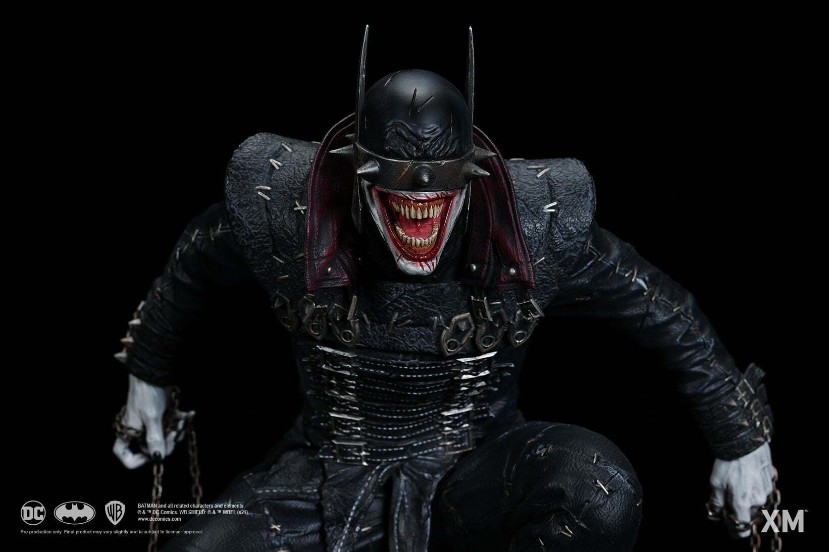 The Batman Who Laughs (Dark Night: Metal) 1/4 scale statue By XM Studios - Image 8