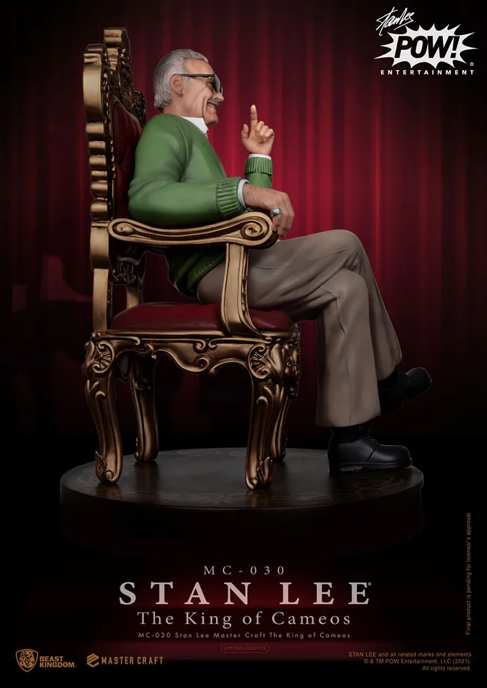 Stan Lee the King of Cameos Statue by Beast Kingdom Master Craft Series - Image 9