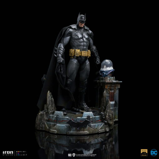 Batman Unleashed DC Comics Deluxe Art Scale 1/10 By Iron Studios - Image 3