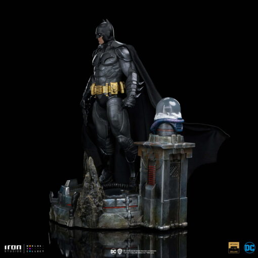 Batman Unleashed DC Comics Deluxe Art Scale 1/10 By Iron Studios - Image 4