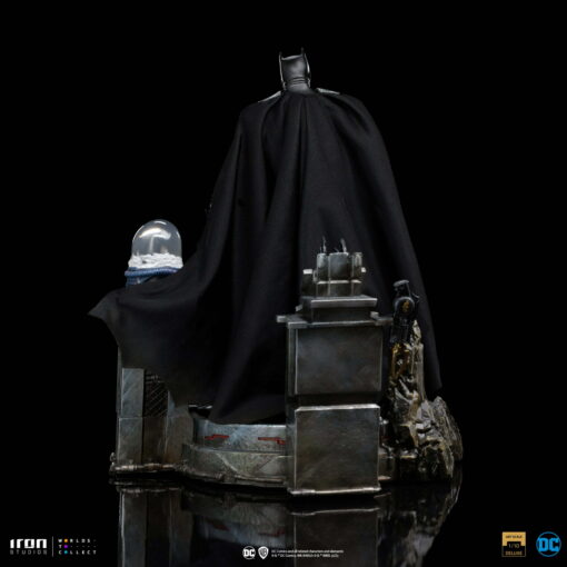 Batman Unleashed DC Comics Deluxe Art Scale 1/10 By Iron Studios - Image 5