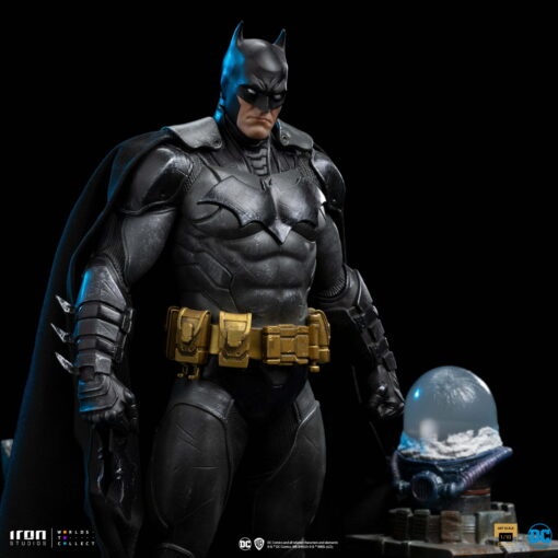 Batman Unleashed DC Comics Deluxe Art Scale 1/10 By Iron Studios - Image 9