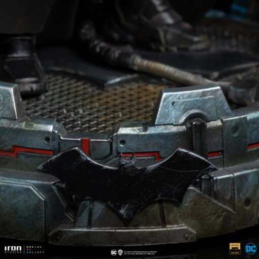 Batman Unleashed DC Comics Deluxe Art Scale 1/10 By Iron Studios - Image 11