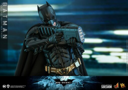 Batman Sixth Scale Figure by Hot Toys DX Series - The Dark Knight Rises - Image 6