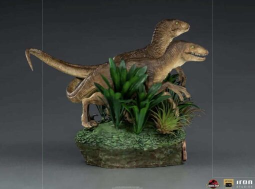 Just The Two Raptors Deluxe1:10 Scale Statue by Iron StudiosJurassic Park - Image 10