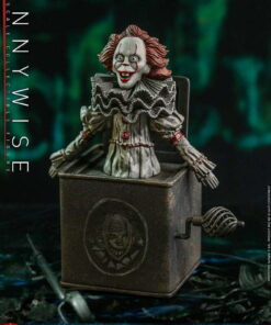 Pennywise Sixth Scale Figure by Hot Toys IT: Chapter Two - Movie Masterpiece Series - Image 14