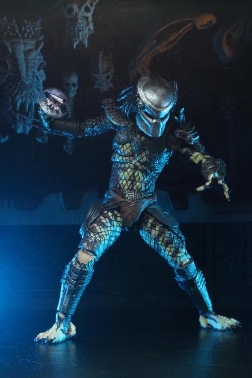 Predator 2 Ultimate Scout Predator Figure BY NECA - Image 4