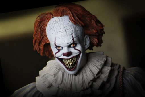 IT (2017) Ultimate Pennywise (Well House) Figure BY NECA - Image 3