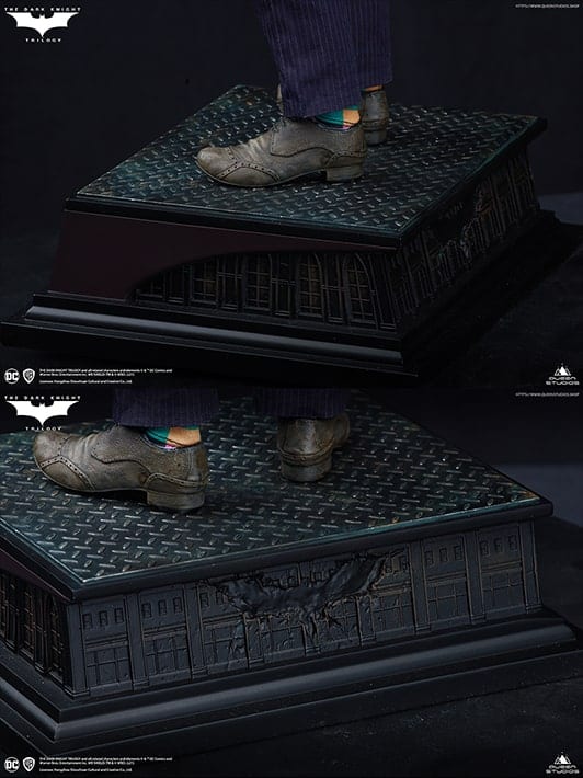 QUEEN STUDIOS The Dark Knight Joker 1:4 Scale Statue - Regular Version - Image 8