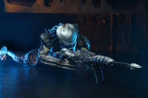Predator 2 Ultimate Scout Predator Figure BY NECA - Image 7