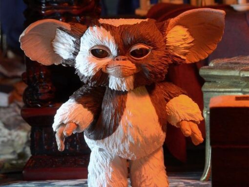 Gremlins Ultimate Gizmo Figure  BY NECA - Image 5