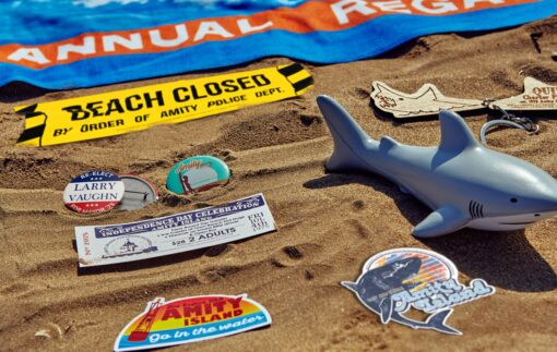 JAWS AMITY ISLAND SUMMER OF 75 KIT - DOCTOR COLLECTORS - Image 10