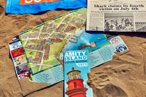 JAWS AMITY ISLAND SUMMER OF 75 KIT - DOCTOR COLLECTORS - Image 8