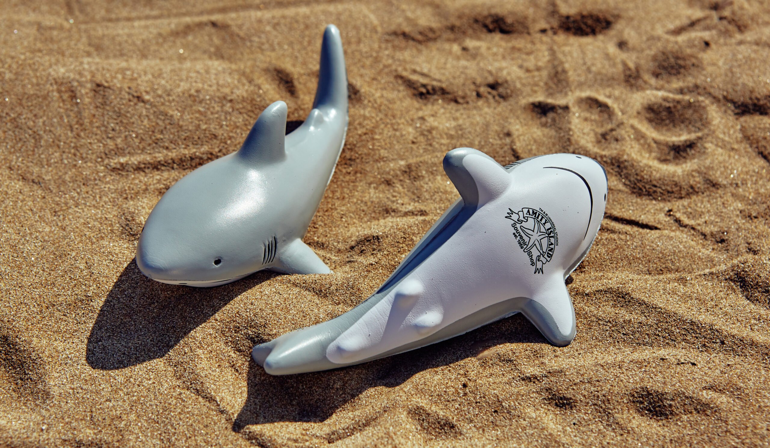 JAWS AMITY ISLAND SUMMER OF 75 KIT - DOCTOR COLLECTORS - Image 6