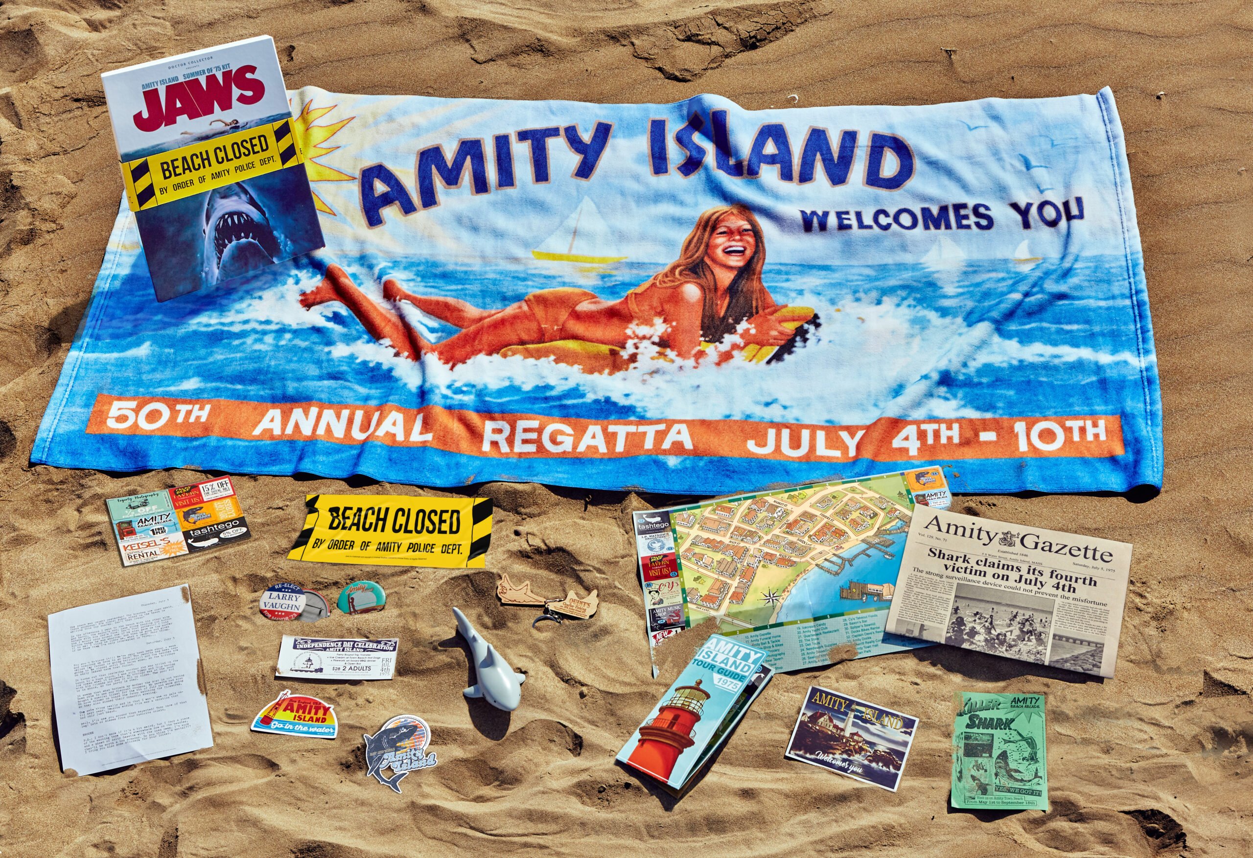 JAWS AMITY ISLAND SUMMER OF 75 KIT - DOCTOR COLLECTORS - Image 3
