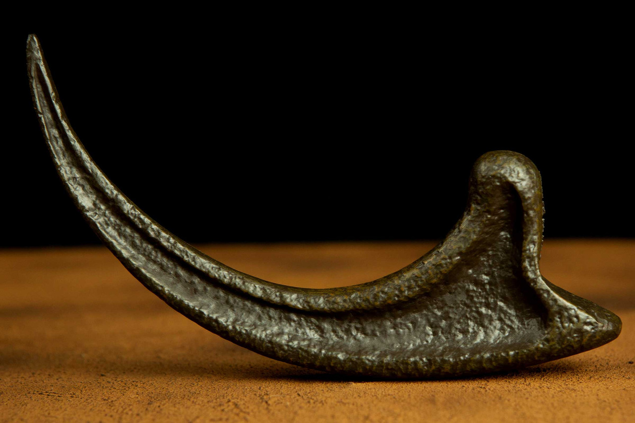 JURASSIC PARK - Raptor Claw By Doctor Collector - Image 5