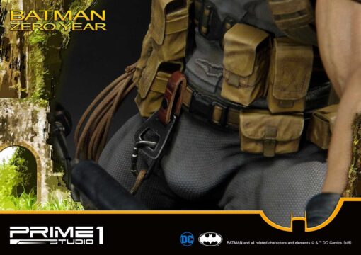Batman (Comics)  Batman Zero Year 1/3 Scale Statue EX Version By Prime 1 Studio - Image 22