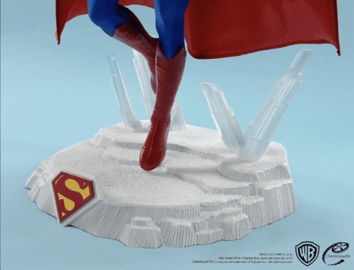 Superman 1/3 Scale Maquette By Cinemaquette - Image 6