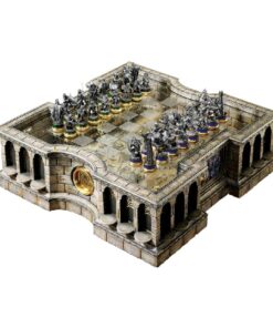 Alternative view of Lord of the Rings Chess Set